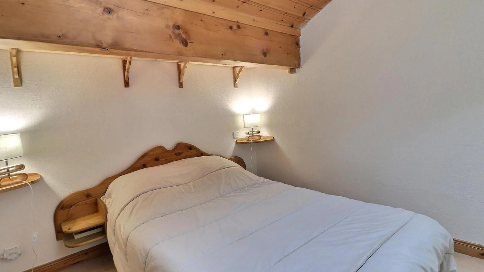 Apartment Superbe Duplex Familial Avec Terrasse, Proche Pistes Et Commerces - Les Allues - Fr-1-182-261