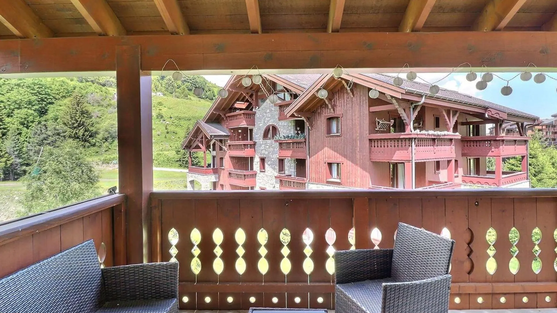 Apartment Superbe Duplex Familial Avec Terrasse, Proche Pistes Et Commerces - Les Allues - Fr-1-182-261 France